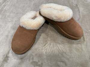 UGG Women's Tazzelle Slipper in Chestnut (S/N 1115134) SIZE 10